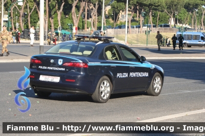 Alfa Romeo 159
Polizia Penitenziaria
POLIZIA PENITENZIARIA 555 AE
Parole chiave: Alfa_Romeo 159 POLIZIAPENITENZIARIA555AE