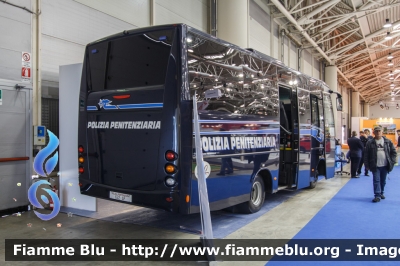 Iveco Sitcar
Polizia Penitenziaria
POLIZIA PENITENZIARIA 622 AF
Parole chiave: Iveco Sitcar POLIZIAPENITENZIARIA622AF