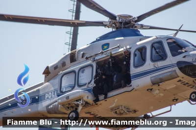 Agusta Westland AW139
Polizia di Stato
Servizio Aereo
I Reparto Volo - Roma
PS 108
Parole chiave: Agusta_Westland AW139 POLI108