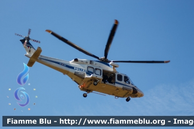 Agusta Westland AW139
Polizia di Stato
Servizio Aereo
I Reparto Volo - Roma
PS 109
Parole chiave: Agusta_Westland AW139 POLI109