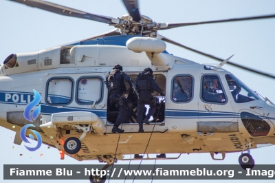 Agusta Westland AW139
Polizia di Stato
Servizio Aereo
I Reparto Volo - Roma
PS 109
Parole chiave: Agusta_Westland AW139 POLI109