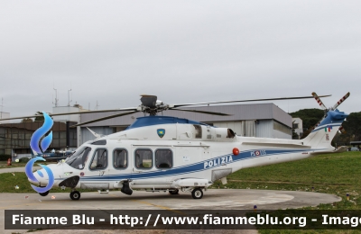 Agusta Westland AW139
Polizia di Stato
Servizio Aereo
V Reparto Volo - Reggio Calabria
PS 115
Parole chiave: Agusta_Westland AW139 PS115