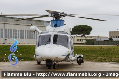 Agusta Westland AW139
Polizia di Stato
Servizio Aereo
V Reparto Volo - Reggio Calabria
PS 115
Parole chiave: Agusta_Westland AW139 PS115