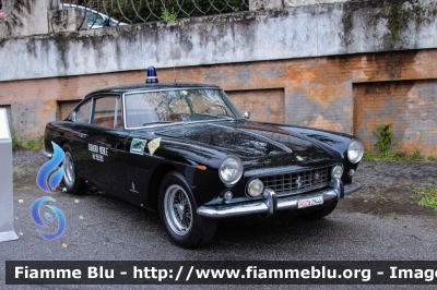 Ferrari 250 GTE 2+2
Polizia di Stato
Squadra Mobile
Esemplare esposto presso il Museo delle auto della Polizia di Stato
POLIZIA 29444
Parole chiave: Ferrari 250_GTE 2+2 POLIZIA29444