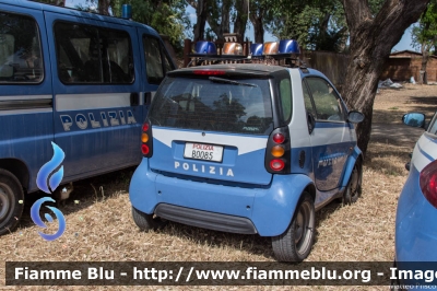 Smart Fortwo I serie
Polizia di Stato
Unità Cinofile
POLIZIA B0085
Parole chiave: Smart Fortwo_Iserie POLIZIAB0085