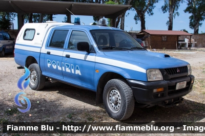 Mitsubishi L200 III serie
Polizia di Stato
Unità Cinofile
POLIZIA E6601
Parole chiave: Mitsubishi L200_III_serie POLIZIAE6601