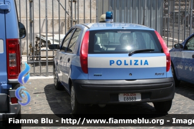 Fiat Punto II serie
Polizia di Stato
Polizia E8989
Parole chiave: Fiat Punto_IIserie POLIZIAE8989