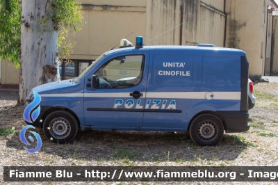 Fiat Doblò I serie
Polizia di Stato
Unità cinofila
Polizia F3614
Parole chiave: Fiat Doblò_Iserie POLIZIAF3614