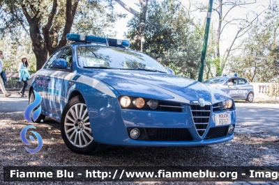 Alfa Romeo 159
Polizia di Stato
Polizia Stradale
POLIZIA F3767
Parole chiave: Alfa_Romeo 159 POLIZIAF3767 festa_polizia_2017