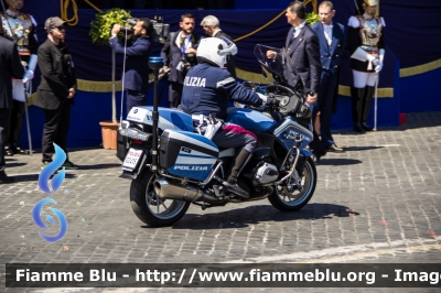 Bmw R1200RT II serie
Polizia di Stato
Polizia Stradale
POLIZIA G2415
Parole chiave: Bmw R1200RT_II_serie poliziaG2415