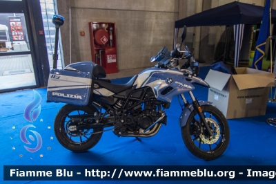 BMW F650GS
Polizia di Stato
Questura di Bolzano
POLIZIA G2808
Parole chiave: BMW F650GS POLIZIAG2808