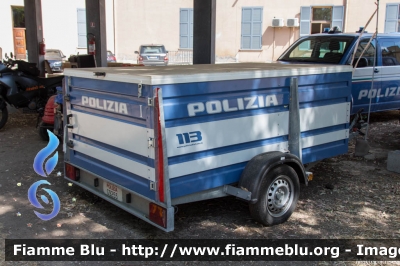 Carrello
Polizia di Stato
Unità Cinofile
POLIZIA G9255
Parole chiave: Carrello POLIZIAG9255