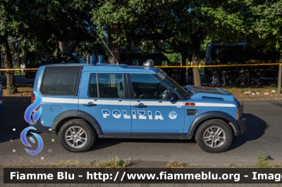 Land Rover Discovery 3
Polizia di Stato
I Reparto Mobile Roma 
POLIZIA H0001
Parole chiave: Land_Rover Discovery_3 POLIZIAH0001