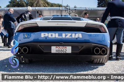 Lamborghini Huracan LP 610-4
Polizia Di Stato
Polizia Stradale
Allestimento Lamborghini
Decorazione Grafica Artlantis
POLIZIA H8862
Parole chiave: Lamborghini Huracan_LP_610-4 POLIZIAH8862 festa_polizia_2017