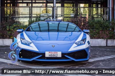 Lamborghini Huracan LP 610-4
Polizia Di Stato
Polizia Stradale
Allestimento Lamborghini
Decorazione Grafica Artlantis
POLIZIA H8862

70° Polizia Stradale
con logo celebrativo
Parole chiave: Lamborghini Huracan_LP_610-4 POLIZIAH8862