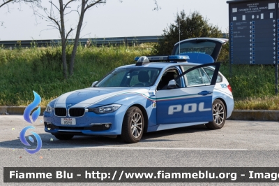 Bmw 318 Touring F31 restyle
Polizia di Stato
Polizia Stradale
POLIZIA M0291
Parole chiave: Bmw 318_Touring_F31_restyle PSM0291