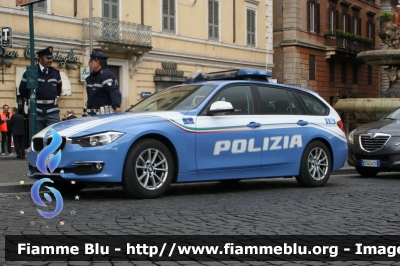 Bmw 318 Touring F31 restyle
Polizia di Stato
Polizia Stradale
Allestimento Marazzi
POLIZIA M0312
Parole chiave: Bmw 318_Touring_F31_restyle POLIZIAM0312