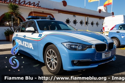 Bmw 318 Touring F31 restyle 
Polizia di Stato
Polizia Stradale
Allestimento Marazzi
POLIZIA M0312
Parole chiave: Bmw 318_Touring_F31_restyle POLIZIAM0312