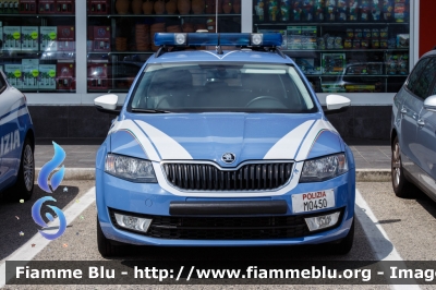 Skoda Octavia Wagon IV serie
Polizia di Stato
Polizia Autostradale in servizio sulla rete Autostrade per l'Italia SPA
Allestimento Focaccia
POLIZIA M0450

 campagna #seisicuro 2019
Parole chiave: Skoda Octavia_Wagon_IVserie POLIZIAM0450