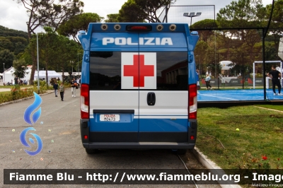 Fiat Ducato X290
Polizia di Stato
Servizio Sanitario
Allestimento Boneschi
Decorazione Grafica Artlantis
POLIZIA M0473
Parole chiave: Fiat Ducato_X290 POLIZIAM0473