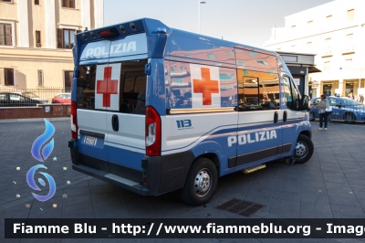 Fiat Ducato X290
Polizia di Stato
Servizio Sanitario
Nuova Livrea
Allestita Boneschi
Decorazione Grafica Artlantis
POLIZIA M0473
Parole chiave: Fiat Ducato_X290 POLIZIAM0473