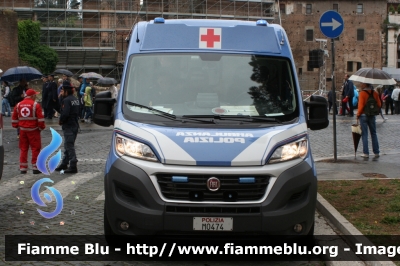 Fiat Ducato X290
Polizia di Stato
Servizio Sanitario
Nuova Livrea
Allestita Boneschi
Decorazione Grafica Artlantis
POLIZIA M0474
Parole chiave: Fiat Ducato_X290 POLIZIAM0474