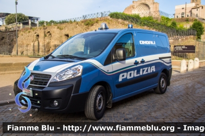 Fiat Scudo IV serie
Polizia di Stato
Unità Cinofile
POLIZIA M0500
Parole chiave: Fiat Scudo_IV_serie POLIZIAM0500 Festa_Della_Repubblica_2017