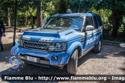 Land-Rover Discovery 4
Polizia di Stato
I° Reparto Mobile Roma
allestimento Marazzi
decorazione grafica Artlantis
POLIZIA M1283
Parole chiave: Land-Rover Discovery_4 POLIZIAM1283 festa_polizia_2017