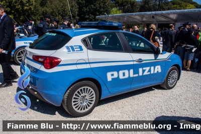 Alfa-Romeo Nuova Giulietta restyle
Polizia di Stato
Reparto Prevenzione Crimine
Allestita NCT Nuova Carrozzeria Torinese
POLIZIA M1347
Parole chiave: Alfa-Romeo Nuova_Giulietta_restyle PSM1347 festa_polizia_2017