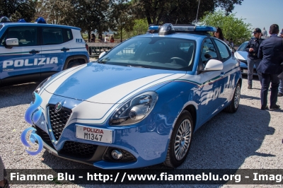 Alfa-Romeo Nuova Giulietta restyle
Polizia di Stato
Reparto Prevenzione Crimine
Allestita NCT Nuova Carrozzeria Torinese
POLIZIA M1347
Parole chiave: Alfa-Romeo Nuova_Giulietta_restyle PSM1347 festa_polizia_2017