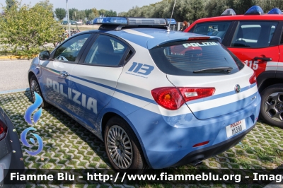 Alfa Romeo Nuova Giulietta restyle 
Polizia di Stato
Questura di Genova
Allestita NCT Nuova Carrozzeria Torinese
POLIZIA M1390
Parole chiave: Alfa_Romeo Nuova_Giulietta_restyle POLIZIAM1390 Reas_2019