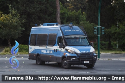 Iveco Daily VI serie 
Polizia di Stato
I Reparto Mobile Roma 
Allestito Sperotto
Decorazione Grafica Artlantis
POLIZIA M1609
Parole chiave: Iveco Daily_VIserie POLIZIAM1609