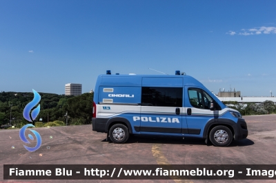 Fiat Ducato X290
Polizia di Stato
Unità Cinofile
POLIZIA M2201
Parole chiave: Fiat Ducato_X290 POLIZIAM2201