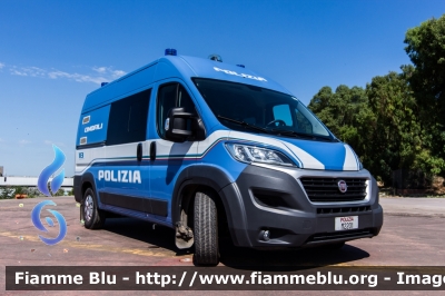 Fiat Ducato X290
Polizia di Stato
Unità Cinofile
POLIZIA M2201
Parole chiave: Fiat Ducato_X290 POLIZIAM2201