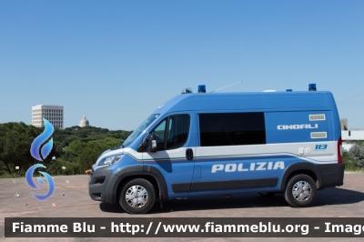 Fiat Ducato X290
Polizia di Stato
Unità Cinofile
POLIZIA M2201
Parole chiave: Fiat Ducato_X290 POLIZIAM2201