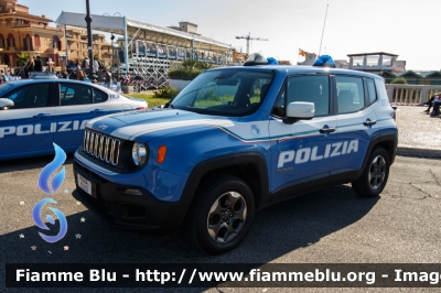 Jeep Renegade
Polizia di Stato
Reparto Prevenzione Crimine
POLIZIA M2313

In esposizione al
50° ANPS
Parole chiave: Jeep Renegade POLIZIAM2313