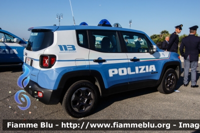 Jeep Renegade
Polizia di Stato
Reparto Prevenzione Crimine
POLIZIA M2313

In esposizione al
50° ANPS
Parole chiave: Jeep Renegade POLIZIAM2313