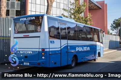 Iveco Sitcar Italo 100
Polizia di Stato
POLIZIA M2319
Parole chiave: Iveco_Sitcar Italo_100 POLIZIAM2319