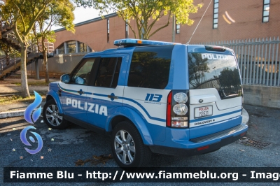 Land Rover Discovery 4
Polizia di Stato
Squadra Volante
Unità Operativa di Primo Intervento
POLIZIA M2631
Parole chiave: Land_Rover Discovery_4 POLIZIAM2631