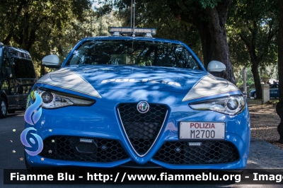 Alfa Romeo Nuova Giulia Q4
Polizia di Stato
Polizia Stradale
Scorta Presidente della Repubblica
POLIZIA M2700
Parole chiave: Alfa-Romeo Nuova_Giulia_Q4 POLIZIAM2700 festa_polizia_2017