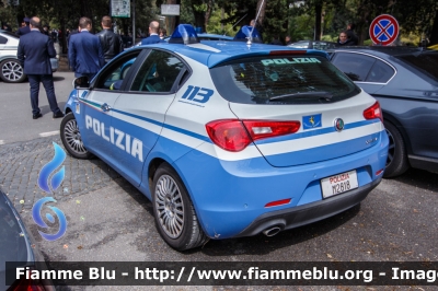 Alfa-Romeo Nuova Giulietta restyle
Polizia di Stato
Polizia Stradale
Allestita NCT Nuova Carrozzeria Torinese
POLIZIA M2818
Parole chiave: Alfa-Romeo Nuova_Giulietta_restyle POLIZIAM2818 Festa_della_Polizia_2018