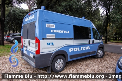 Fiat Ducato X290
Polizia di Stato
Unità Cinofile
POLIZIA M2868
Parole chiave: Fiat Ducato_X290 POLIZIAM2868 Festa_della_Polizia_2018