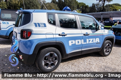 Jeep Renegade
Polizia di Stato 
Reparto PrevenzioneCrimine 
POLIZIA M3090
Parole chiave: Jeep Renegade POLIZIAM3090 Festa_Della_Polizia_2018