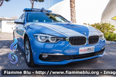 Bmw 318 Touring F31 III restyle
Polizia di Stato
Polizia Stradale
Allestimento Focaccia
Decorazione Grafica Artlantis
POLIZIA M3620
Parole chiave: Bmw 318_Touring_F31_III_restyle POLIZIAM3620