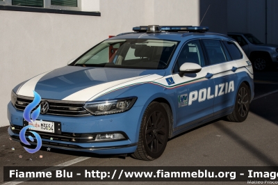 Vokswagen Passat Variant VIII serie
Polizia di Stato
Polizia Stradale in servizio sulla rete CAV
POLIZIA M3664
Parole chiave: Vokswagen Passat_Variant_VIII_serie POLIZIAM3664