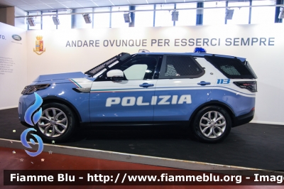 Land Rover Discovery 5
Polizia di Stato
Reparto Mobile
Allestimento Elevox
Decorazione Grafica Artlantis
POLIZIA M3816
Parole chiave: Land_Rover Discovery_5 POLIZIAM3816