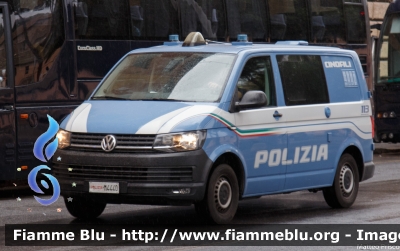 Volkswagen Transporter T6
Polizia di Stato
Unita' Cinofile
Allestimento BAI
POLIZIA M4440
Parole chiave: Volkswagen Transporter_T6 POLIZIAM4440