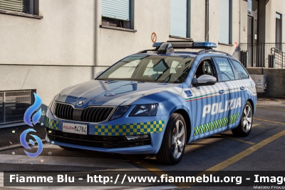 Skoda Octavia Wagon V serie
Polizia di Stato
Polizia Stradale
Allestimento Focaccia
Decorazione Grafica Artlantis
POLIZIA M4784
Parole chiave: Skoda Octavia_Wagon_Vserie POLIZIAM4784