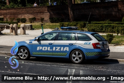 Skoda Octavia Wagon V serie
Polizia di Stato
Polizia Stradale
Allestimento Focaccia
Decorazione Grafica Artlantis
POLIZIA M5243
Parole chiave: Skoda Octavia_Wagon_Vserie POLIZIAM5243