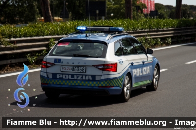 Skoda Superb Wagon III serie restyle
Polizia di Stato
Polizia Stradale
POLIZIA M6362
in scorta al Giro d'Italia 2024
Auto 04
Parole chiave: Skoda Superb_Wagon_IIIserie_restyle POLIZIAM6368